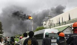 Per sprogimą ir gaisrą Tailando naftos chemijos gamykloje žuvo 12 žmonių