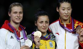 Ukrainos fechtuotoja J. Šemiakina iškovojo olimpinį aukso medalį