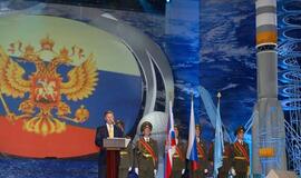 Rusija mini 55-ąsias pirmojo palydovo paleidimo metines