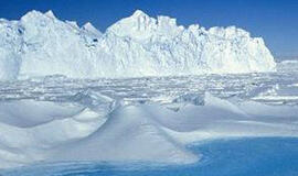 JAV mokslininkai pasiekė po Antarktidos ledu plytintį ežerą