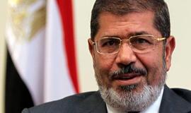 Egiptas: Mohamedas Mursis stos prieš teismą dėl kaltinimų terorizmu