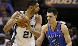 "Spurs" krepšininkai Vakarų konferencijos finalo serijoje išsiveržė į priekį