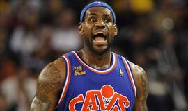 Krepšinio žvaigždė Lebronas Džeimsas grįžta į "Cleveland Cavaliers"