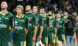Krepšinio gerbėjai graibsto bilietus į Lietuvos rinktinės draugiškas rungtynes