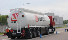 Ekonomistas: „Lukoil“ įsigyti galėtų vietos bendrovės