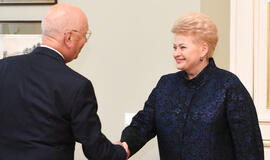 Dalia Grybauskaitė pakviesta į Davoso forumą