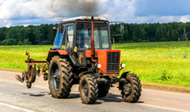 Traktorių "Belarus" į Kretingą vairavo dešimtmetis berniukas