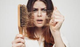 Nuo plaukų slinkimo padės tradicinės liaudiškos priemonės ir čemeryčių vanduo