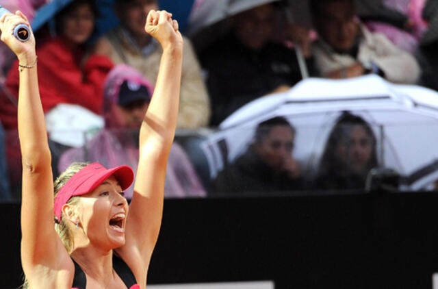 Marija Šarapova iškopė į antrąjį "French Open" ratą