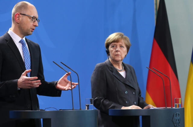 Angela Merkel paragino Ukrainos konflikto puses laikytis paliaubų