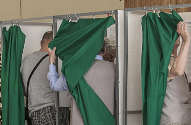 Baigėsi pakartotiniai rinkimai: savo valią išreiškė daugiau kaip 28 tūkst. rinkėjų