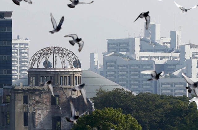Spaudžiamas JAV Tokijas nerengs G7 grupės susitikimo Hirosimoje