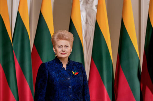 Dalia Grybauskaitė sveikina visus su Vasario 16-ąją