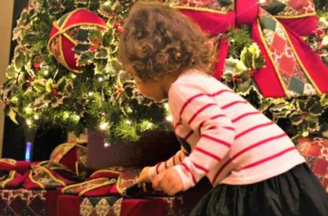 Ar verta pildyti visus vaikų kalėdinius norus?