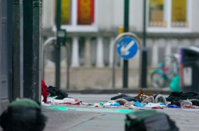 Londone policija nušovė tris žmones peiliu sužeidusį vyrą