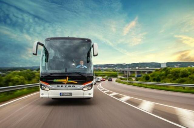 Siuntų pervežimas atnaujina tarpmiestinių autobusų darbą