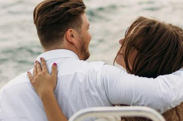Psichologas nurodė du svarbiausius dalykus, kurių reikia vyrui santykiuose