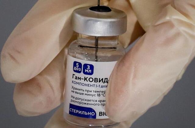 Britai ištyrė rusišką vakciną: esą 92 proc. efektyvi ir yra saugi, kainuoja 8 eurus