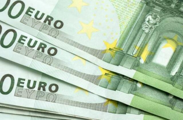 Policininku apsimetęs sukčius iš kauniečio išviliojo 9,9 tūkst. eurų