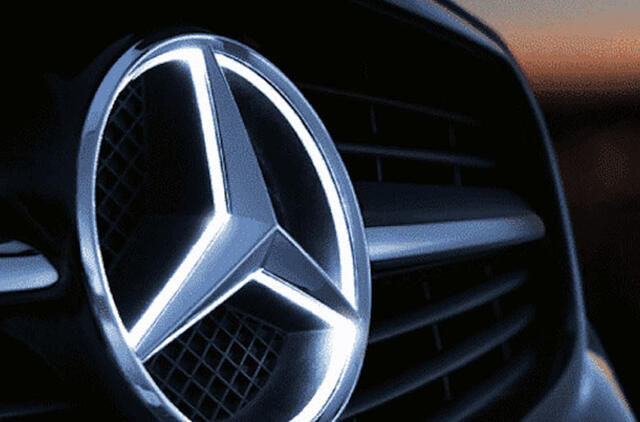 Išardytas „Mercedes-Benz G63“, dingo dalių už 30 tūkst. eurų